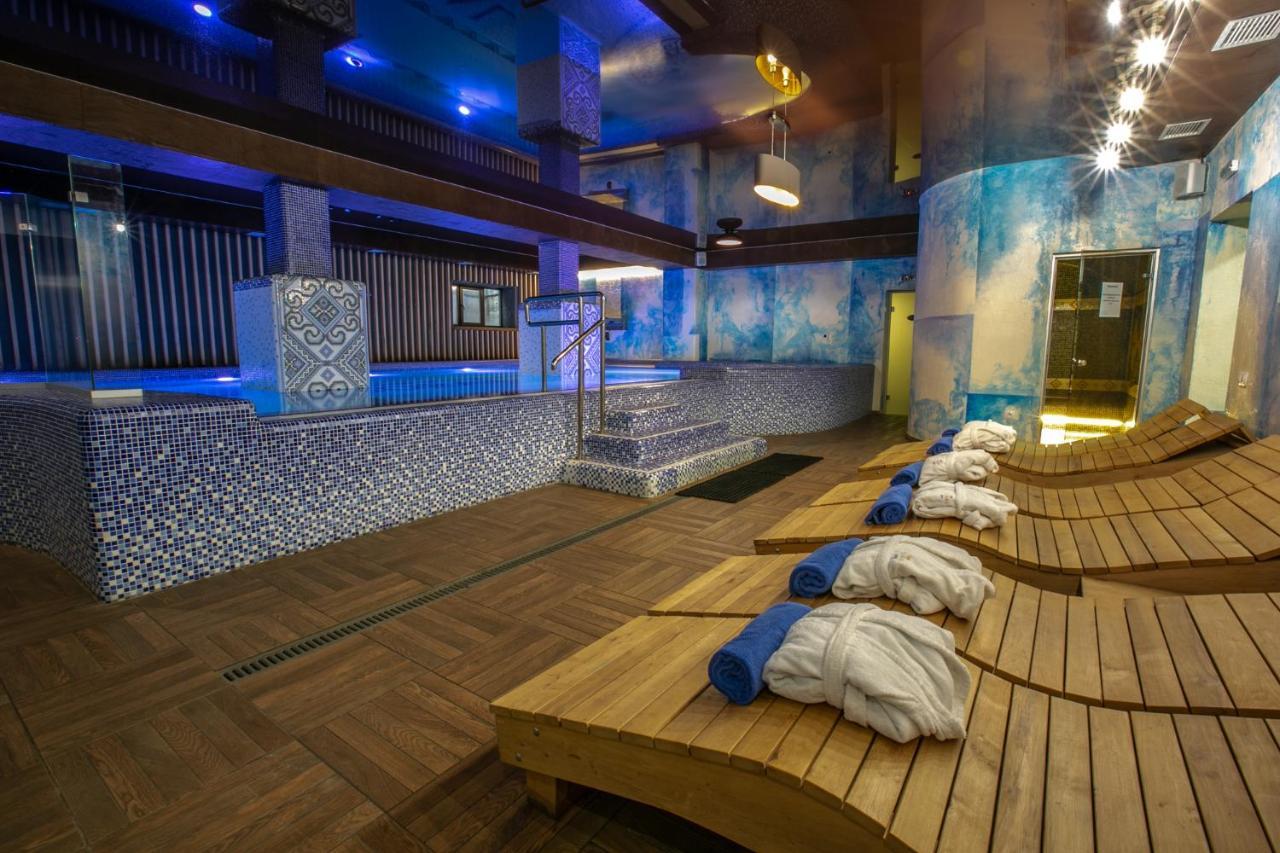 Goral Hotel & Spa บูโคเวล ภายนอก รูปภาพ